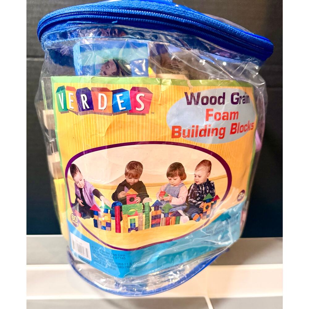 Verdes Wood Grain Foam Building Blocks